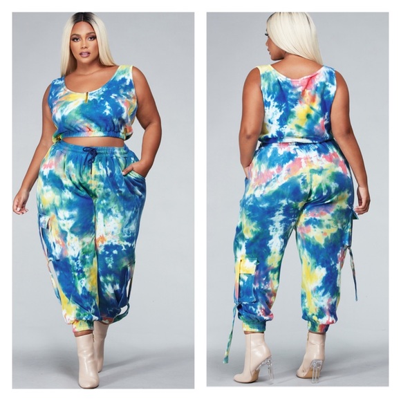 ➕ TieDye Crop Jogger Set - Picture 2 of 4